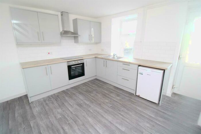 3 Bedroom House To Rent In Miskin Road, Tonypandy, CF40