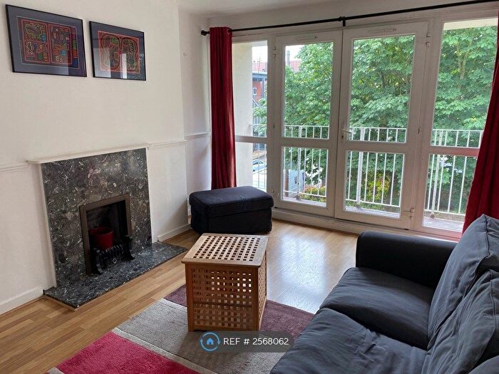2 Bedroom Flat To Rent In Stevens Avenue, London, E9