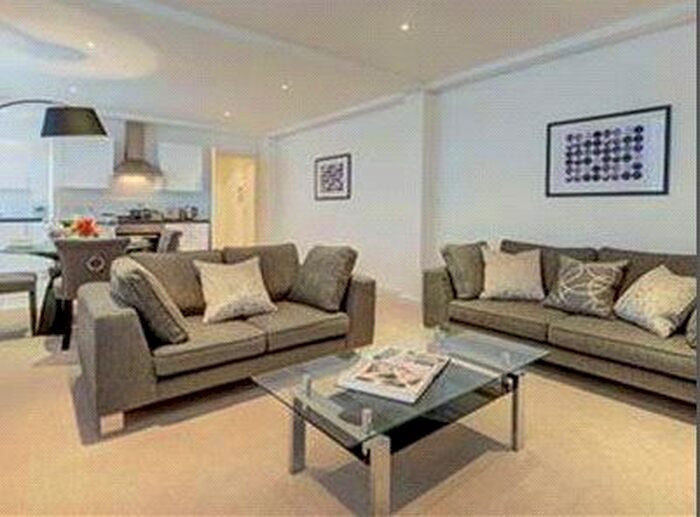 1 Bedroom Flat To Rent In Hill Street, Mayfair, W1J