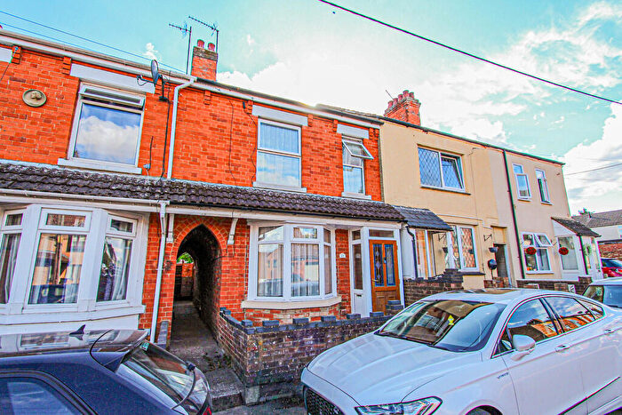 2 Bedroom Terraced House For Sale In Millers Close, Finedon, NN9