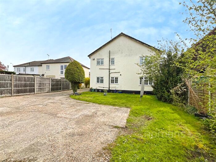 1 Bedroom Apartment For Sale In Shawfield Road, Ash, Aldershot, GU12