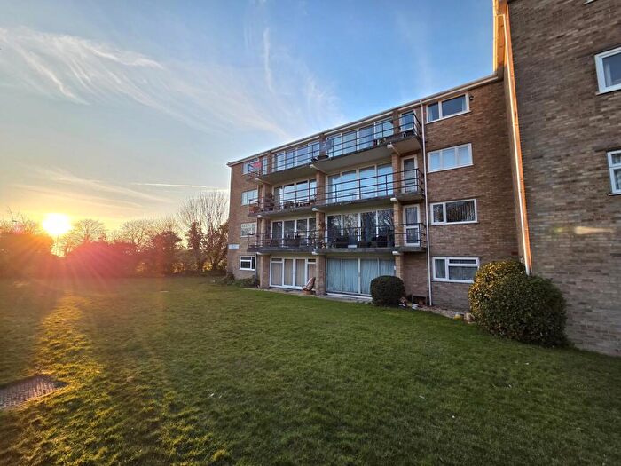 2 Bedroom Apartment To Rent In Tower Close, Gosport, PO12