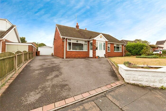 3 Bedroom Bungalow For Sale In Mere Road, Weston, Crewe, Cheshire, CW2