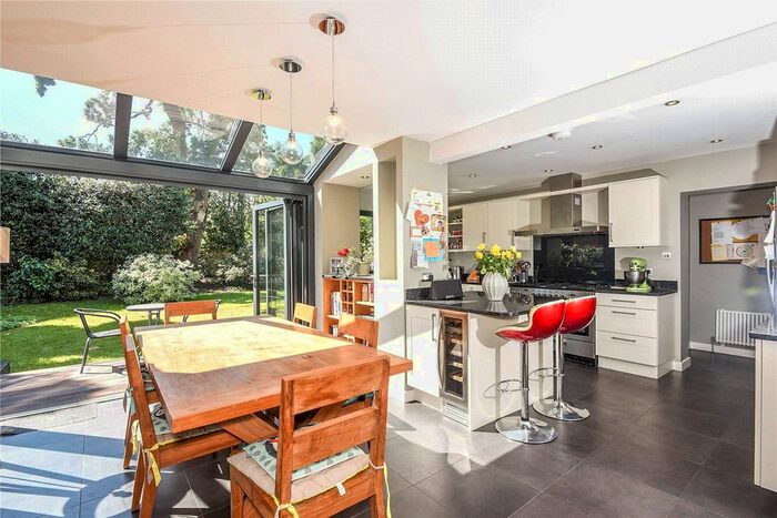 4 Bedroom Detached House To Rent In Croft Road, Wokingham, Berkshire RG40