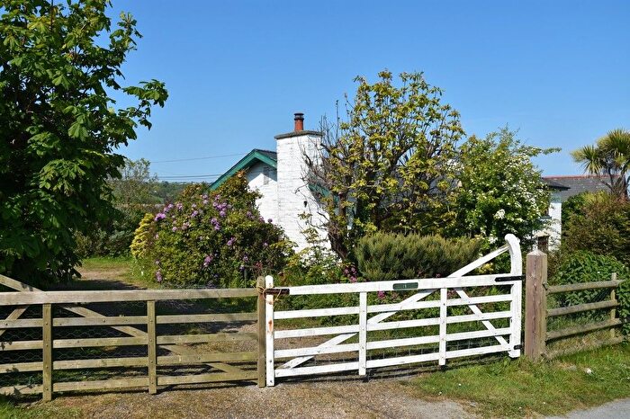 4 Bedroom Detached House For Sale In Pencartws, Aberporth, SA43