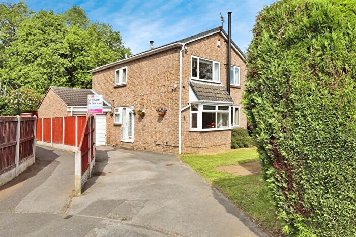 4 Bedroom Detached House For Sale In Glade View, Kirk Sandall, Doncaster, DN3