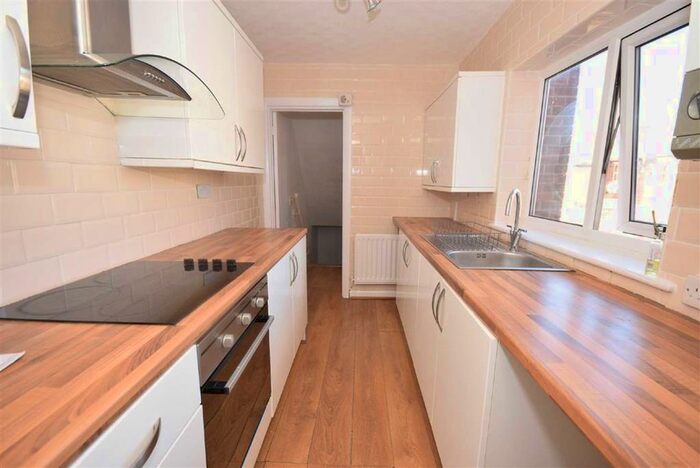 2 Bedroom Flat To Rent In Wharton Street, South Shields NE33