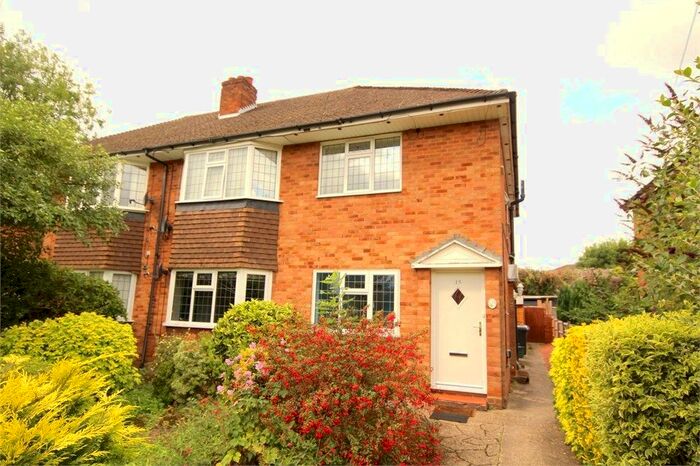 2 Bedroom Maisonette To Rent In Austenwood Close, Chalfont St Peter, SL9