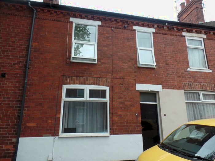 3 Bedroom Terraced House To Rent In Walmer Street, Lincoln, LN2