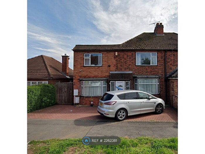 4 Bedroom Semi-Detached House To Rent In Colby Drive, Thurmaston, Leicester, LE4