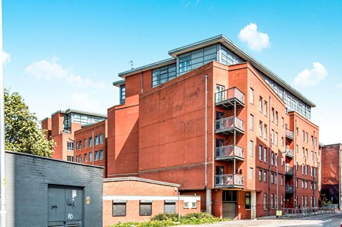 2 Bedroom Apartment To Rent In Lake House, Ellesmere Street, Manchester, M15