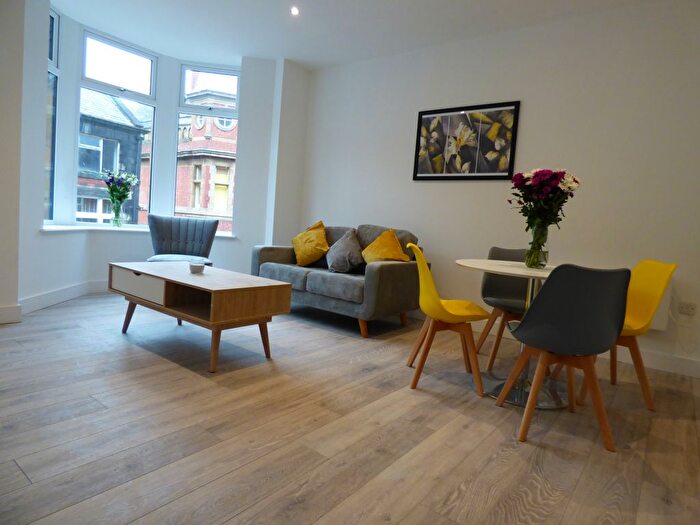 2 Bedroom Property To Rent In The Rock, Bury, BL9