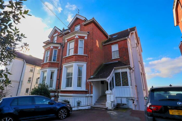 2 Bedroom Flat To Rent In Albany Road, St. Leonards-On-Sea, TN38