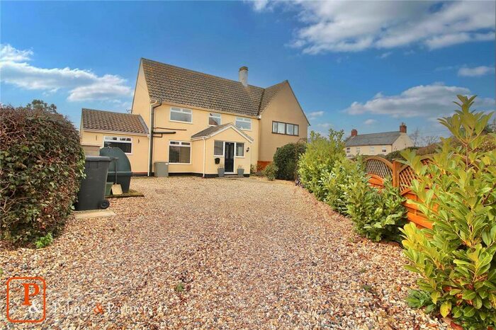 3 Bedroom Semi-Detached House For Sale In Stutton Close, Stutton, Ipswich, Suffolk, IP9