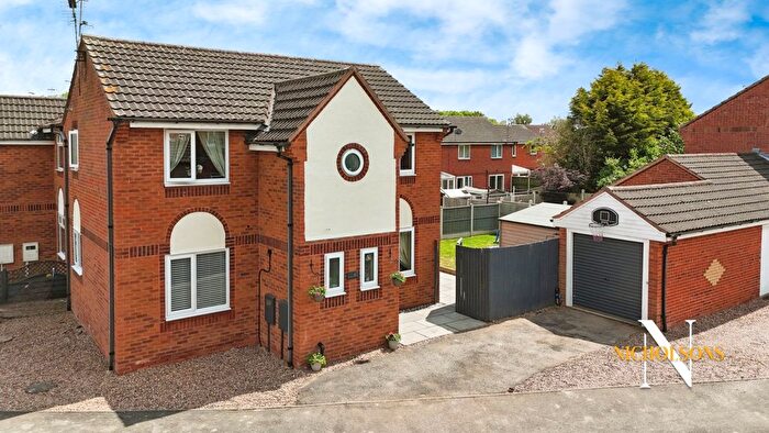 3 Bedroom Detached House For Sale In Welham Grove, Retford, DN22