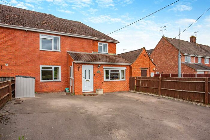 4 Bedroom Semi-Detached House For Sale In Tibberton, Gloucestershire, GL2