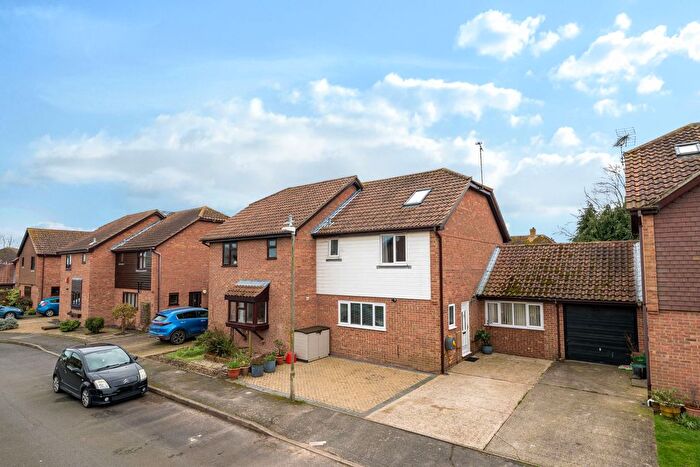 4 Bedroom Terraced House For Sale In Sandwich, CT13