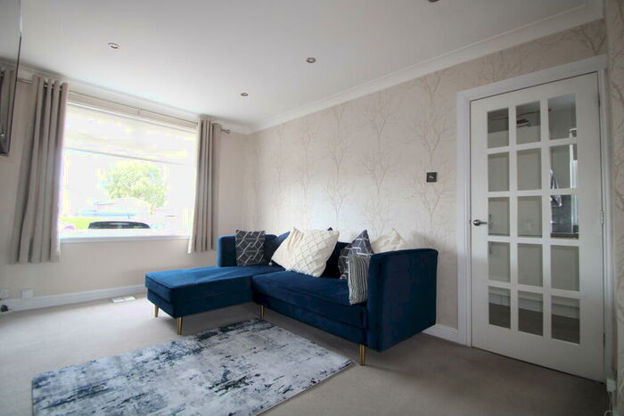 3 Bedroom House To Rent In Belvidere, Bishopbriggs, G64