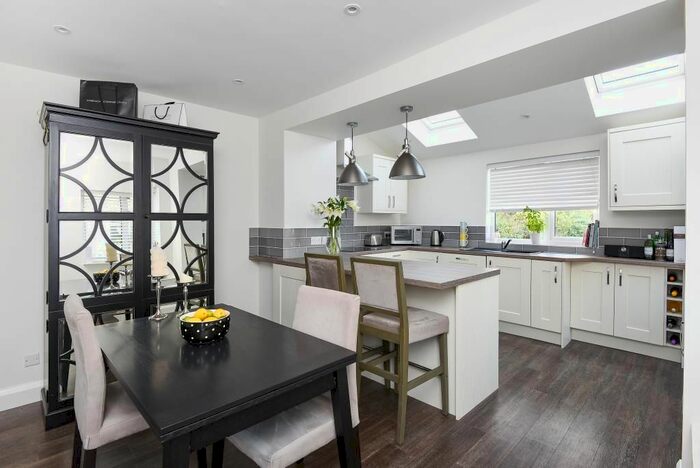 2 Bedroom Semi-Detached House To Rent In Headington, Oxford OX3