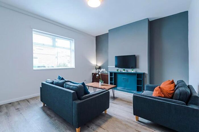 4 Bedroom Terraced House To Rent In Stratford Road, Newcastle Upon Tyne, NE6