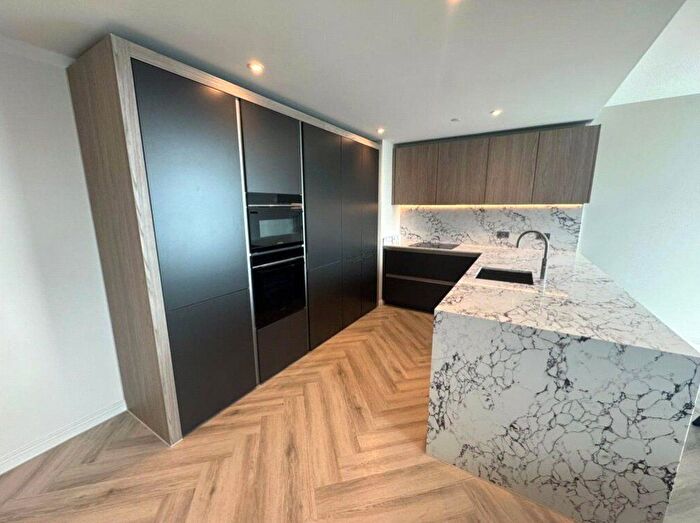 1 Bedroom Flat To Rent In Belvedere Road, London, SE1