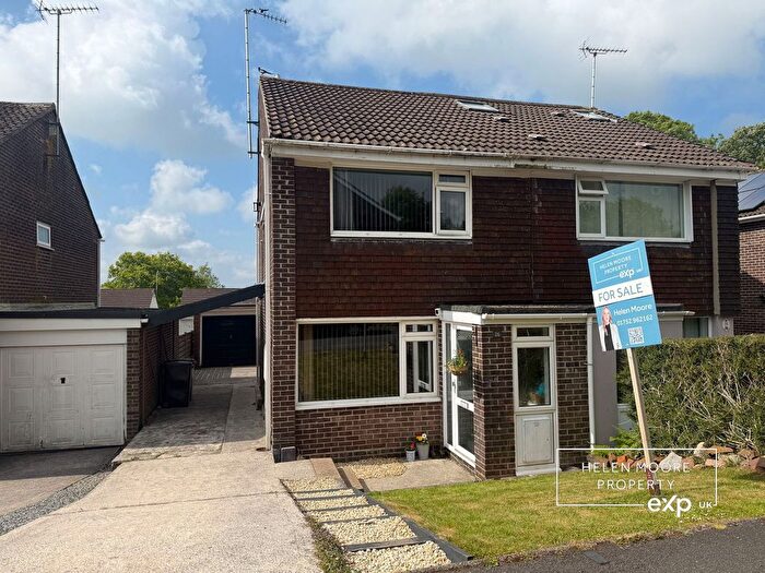 2 Bedroom Semi-Detached House For Sale In Savery Close, Ivybridge, Devon, PL21