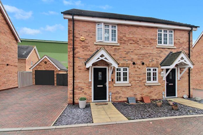 2 Bedroom Semi Detached House For Sale In Key Croft, Shortstown, MK42