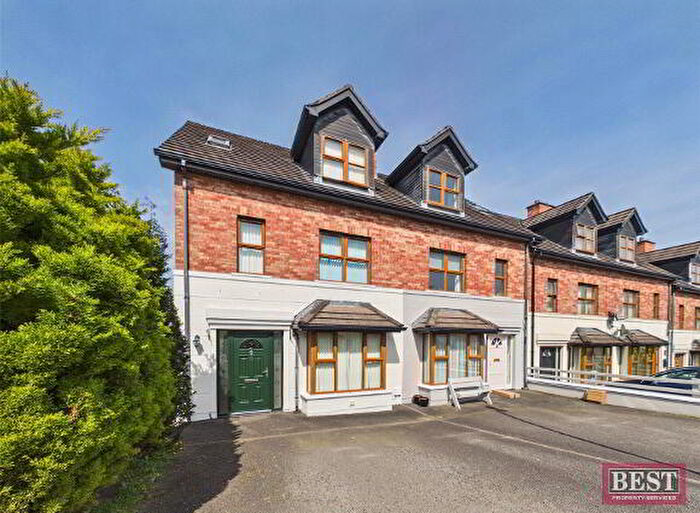 4 Bedroom End Of Terrace House For Sale In Windsor Manor, Newry, BT34