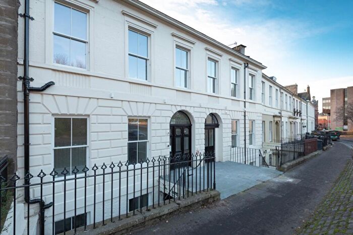 2 Bedroom Apartment For Sale In King Street, Dundee, DD1