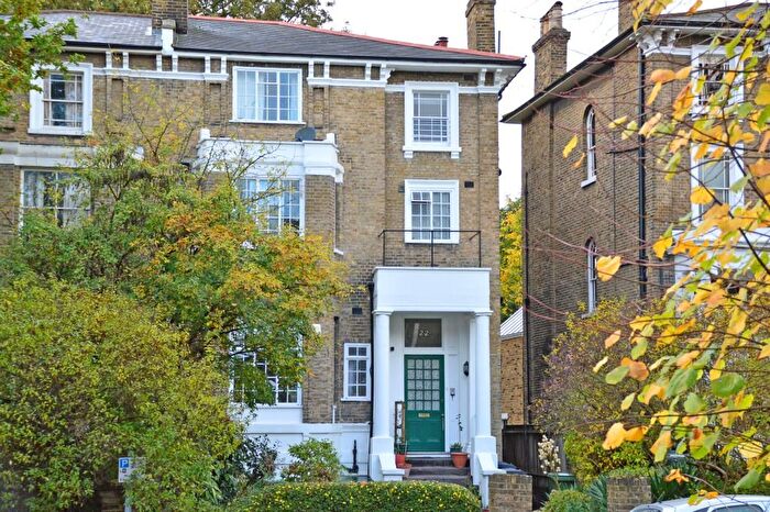 1 Bedroom Flat To Rent In Granville Park, Lewisham, London, SE13