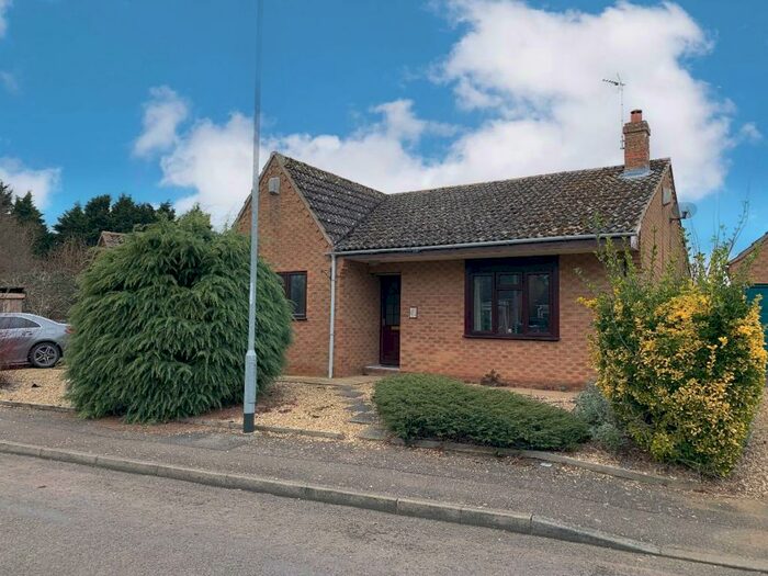 2 Bedroom Bungalow To Rent In Cricketers Way, Wisbech, PE13