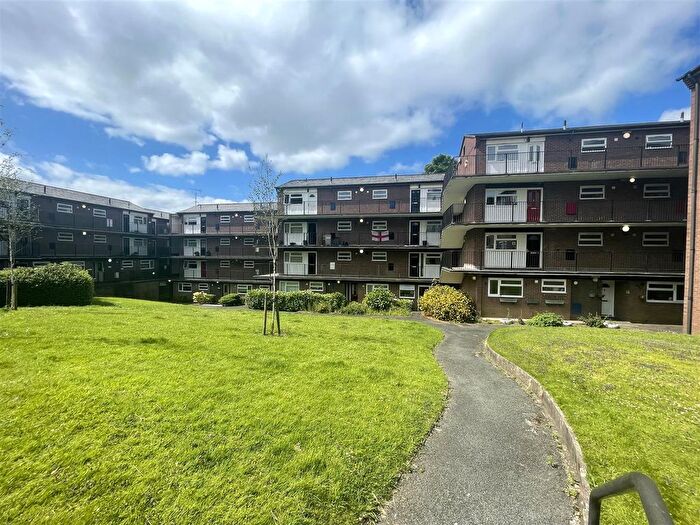 1 Bedroom Flat To Rent In Sandy Lane, Newcastle-Under-Lyme, ST5