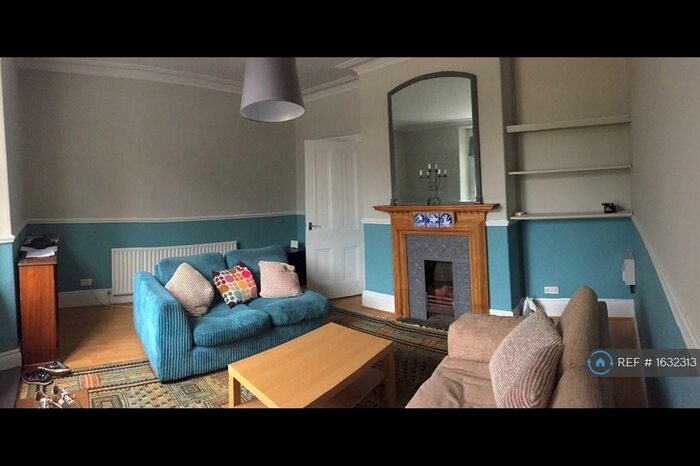 4 Bedroom Flat To Rent In Broomhill, Sheffield, S10