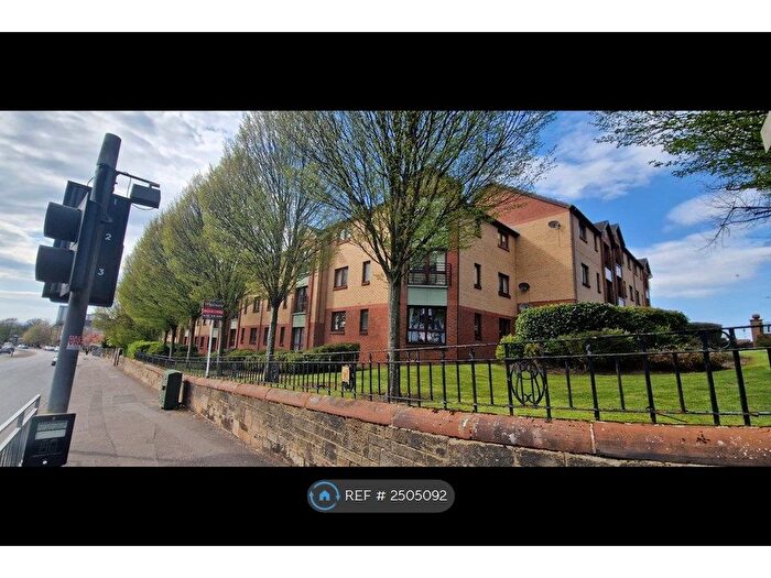 2 Bedroom Flat To Rent In Knightswood Court, Glasgow, G13