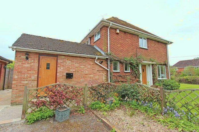 3 Bedroom Semi-Detached House To Rent In Brookley Road, Brockenhurst, SO42