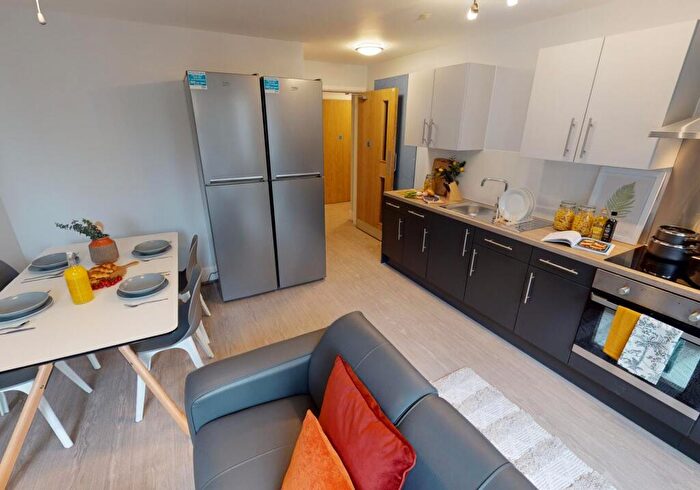1 Bedroom Flat To Rent In Iq Magenta House, E1