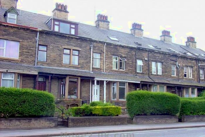 1 Bedroom House To Rent In Bingley Road, Shipley, West Yorkshire, Uk, BD18
