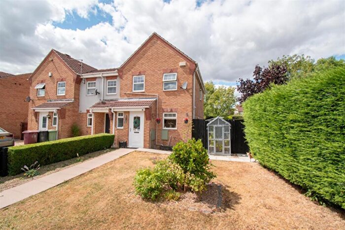 3 Bedroom End Of Terrace House For Sale In Woodfield Road, South Normanton, Alfreton, DE55