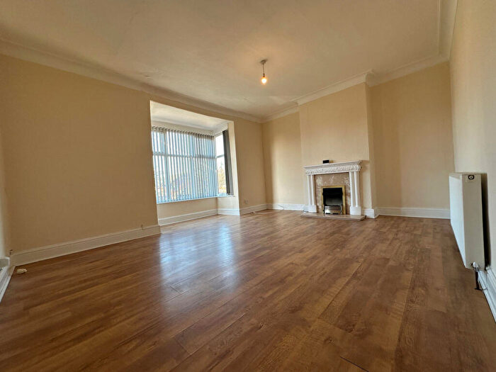 2 Bedroom Flat To Rent In Normanby Road, Scunthorpe, DN15