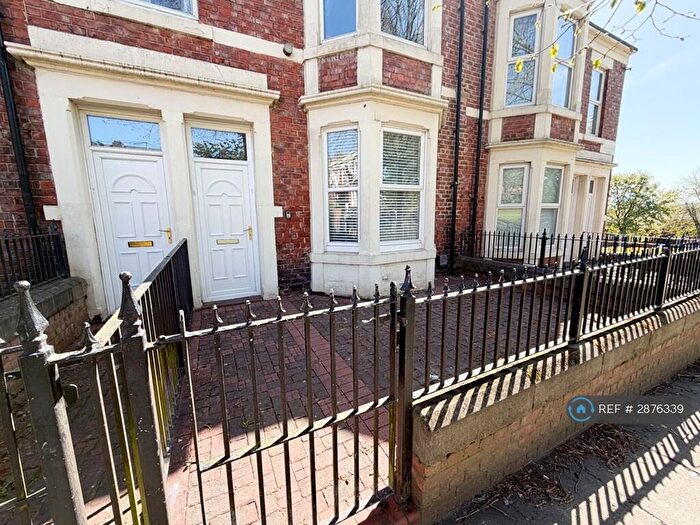 2 Bedroom Flat To Rent In Hugh Gardens, Newcastle Upon Tyne, NE4