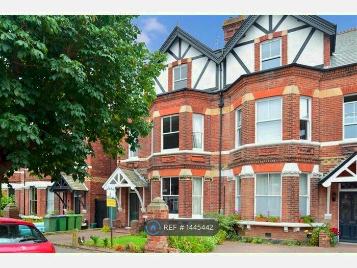 4 Bedroom Semi-Detached House To Rent In Marten Road, Folkestone, CT20