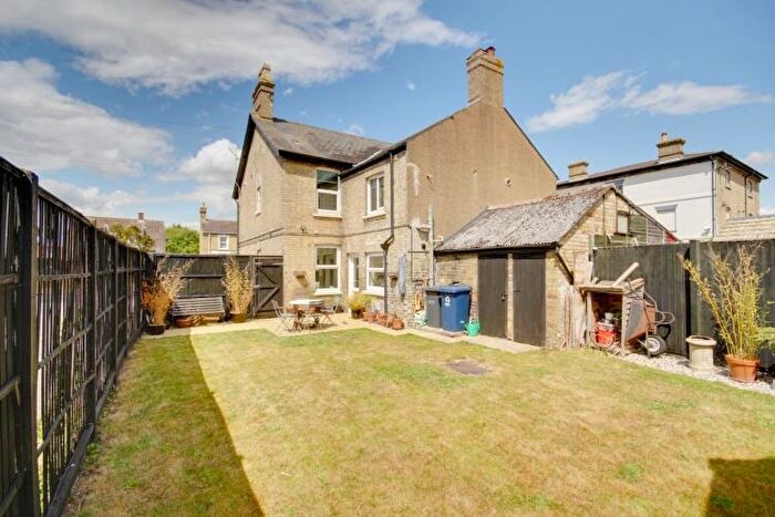 3 Bedroom Semi-Detached House For Sale In High Street, Warboys, PE28