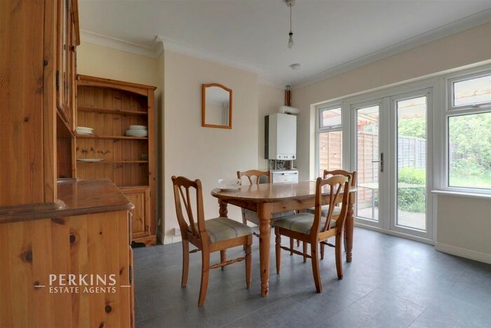 3 Bedroom End Of Terrace House To Rent In Verulam Road, Greenford, UB6