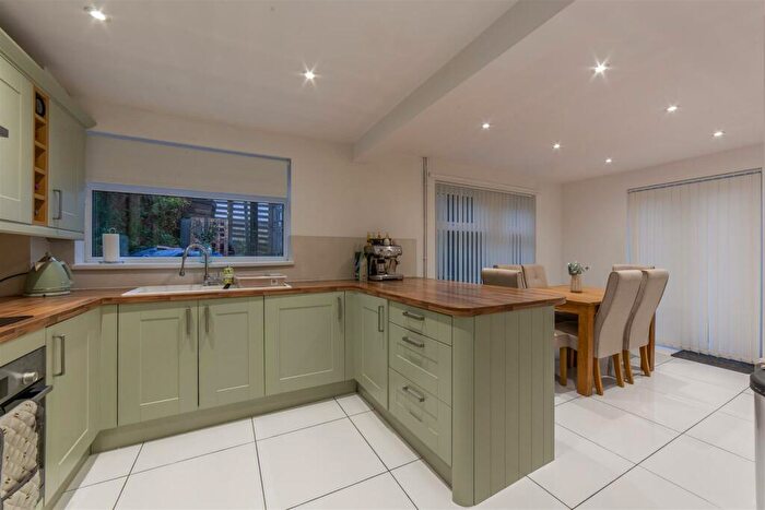 3 Bedroom End Of Terrace House For Sale In Ael Y Bryn, Blaenavon, Pontypool, NP4