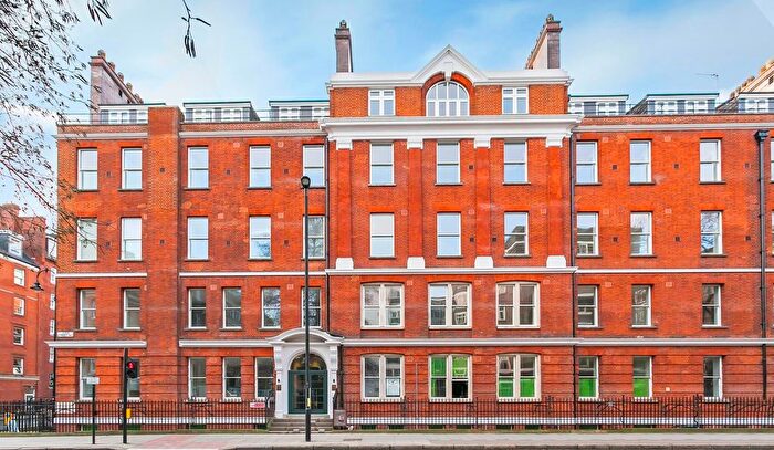 Studio To Rent In Albany House, London, WC1H