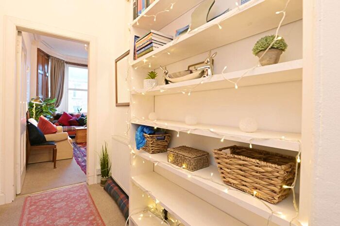 2 Bedroom Flat For Sale In Comiston Place (Flat ), Morningside, Edinburgh, EH10
