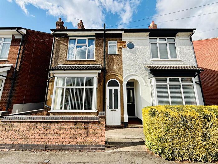 3 Bedroom Semi-Detached House For Sale In Church Lane, Whitwick, Coalville, LE67