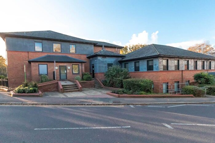 1 Bedroom Flat To Rent In Old Park Road, Hitchin, SG5