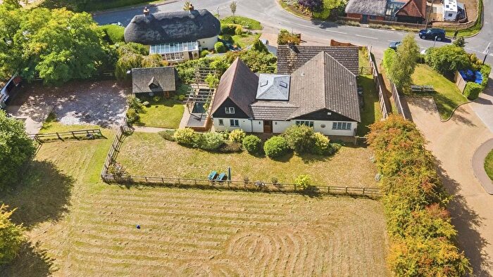 4 Bedroom Detached House For Sale In George Street, Maulden, Bedford, Bedfordshire, MK45