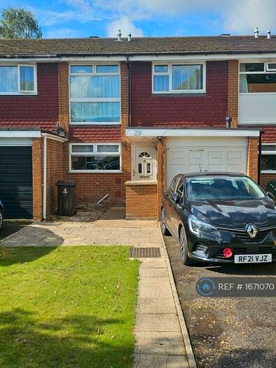 3 Bedroom Terraced House To Rent In Wenlock Edge, Charvil, Reading, RG10